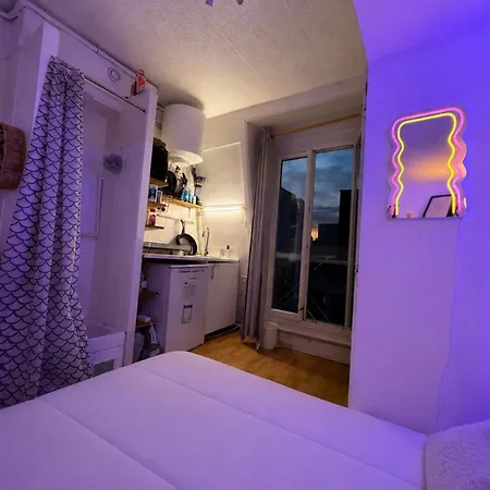 Apartman Cozy Parisian In The Heart Of The 11th *